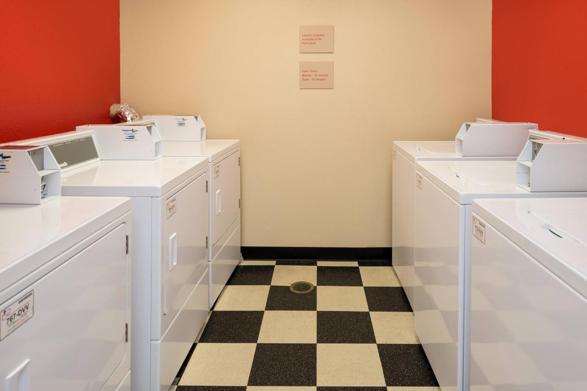 Towneplace Suites Huntington Extérieur photo