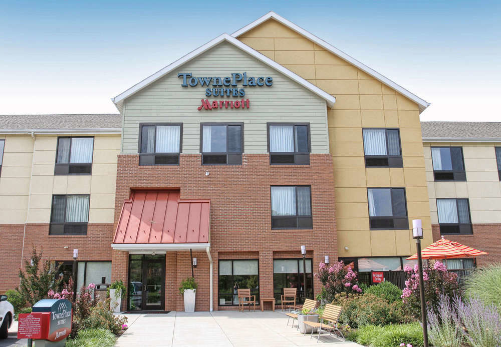 Towneplace Suites Huntington Extérieur photo