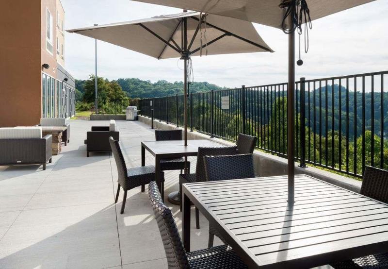 Towneplace Suites Huntington Extérieur photo