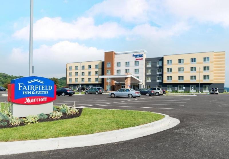 Towneplace Suites Huntington Extérieur photo